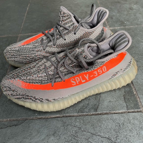 Yeezy 350 boost grey size 9.5 8/10 condition - Picture 2 of 6